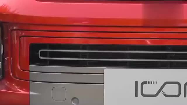 2020款吉利Icon实拍,打开隐藏式门把