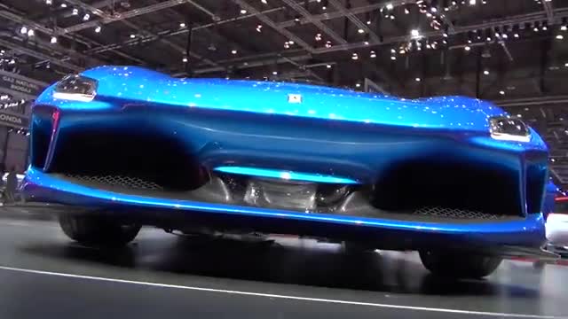 车展实拍全新法拉利F8豪华跑车，有多少土豪喜欢这台车