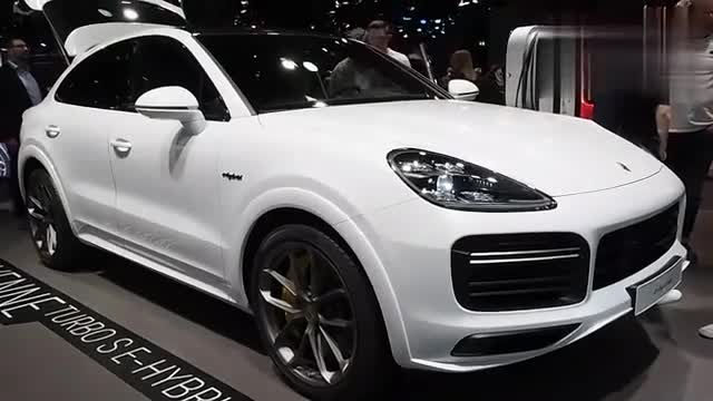 实拍保时捷卡宴Coupe混动车,颜值真