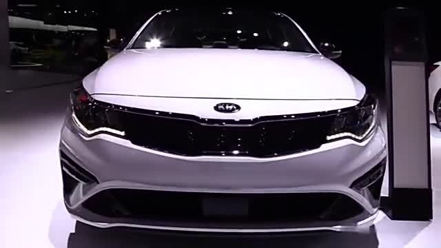 车展实拍全新起亚Optima细节，你们喜欢这台车吗？