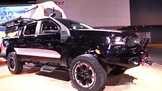 车展实拍全新福特Ranger改装皮卡车，这车太帅了