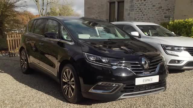 试驾新款雷诺豪华MPV，开这款车商务出行应该很舒服