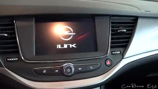 2020款欧宝Astra1.2Turbo前脸实拍