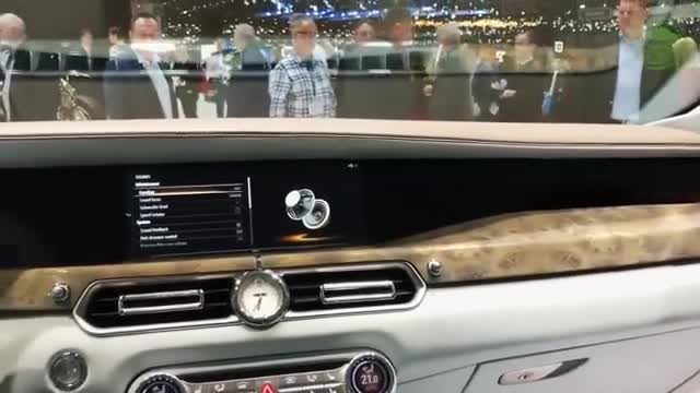 2020款AurusSenatS600车展实拍！