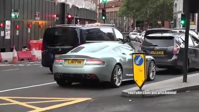 精美跑车道路实拍展示低趴的设