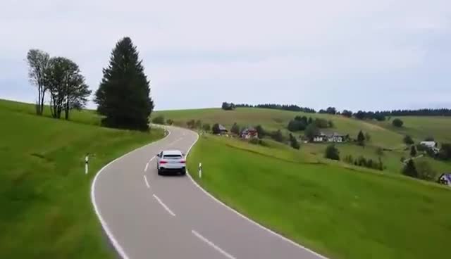 新车配备了RS专属主题仪表，全新一代奥迪Q3Sportback欣赏