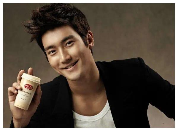 韩国男歌星人气排行榜_韩国男明星人气排行榜李敏镐第二第一名果然是他