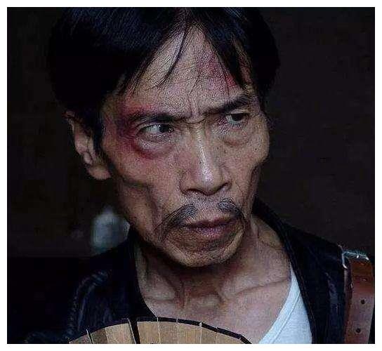 地下交通站第一部完整版贾队长 2b5c-ixvrvsn6957347.jpg