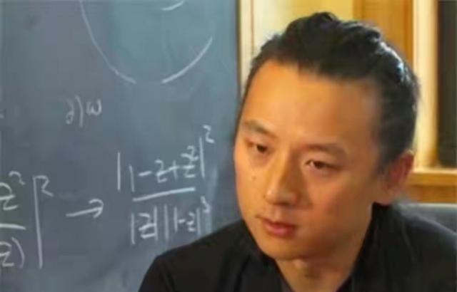尹希入美籍成终身教授,如今拒绝回国发展,他的解释让人沉默