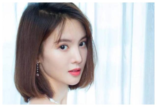 了不起的女孩官宣金晨和李一桐携手呈现职场女性励志史