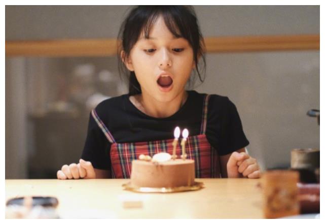 雷佳音的女儿长什么样子 5a9b-kaaxtfn2234539.jpg