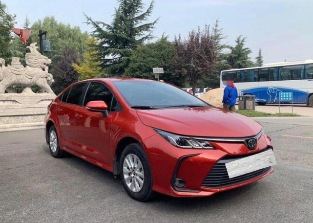 6.49万放弃朗逸，10.78万入手丰田卡罗拉，开了一个月有话想说