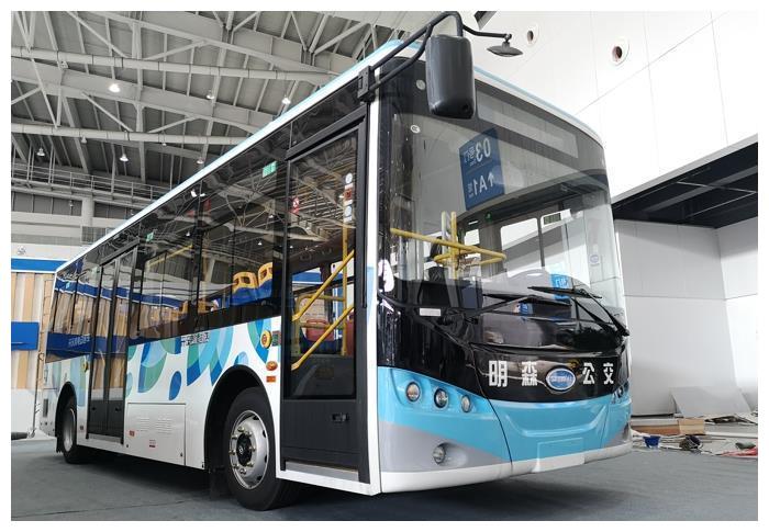 汽车看点 自媒体 正文 t90ev皮卡 开沃汽车:展出两款新能源客车 同样