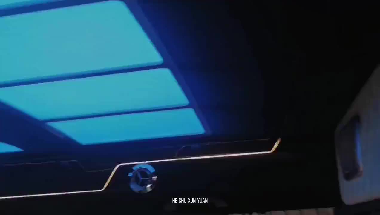 奔驰威霆改装高顶迈巴赫VS680，全隔断七座豪华MPV