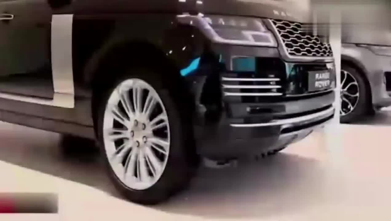 到店实拍2018款路虎揽胜，看完内饰让我不再考虑奔驰！