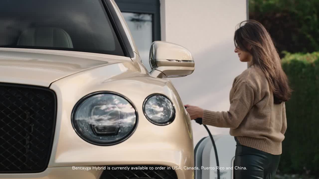 内饰再加码 全新宾利添越PHEV正式发布