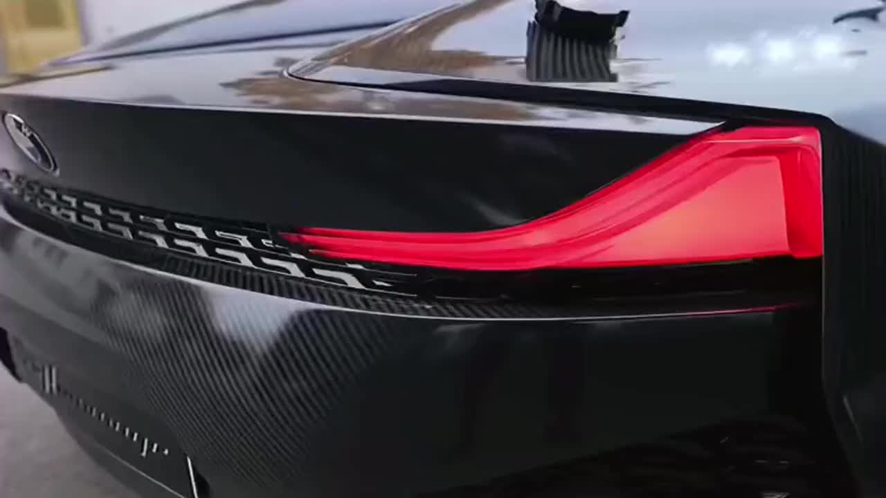 概念车还有经典大鼻子, 除了大灯算创新