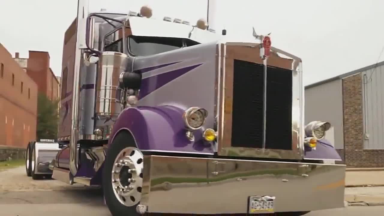 各式各样牛逼的卡车展示，每一辆都是那么的酷，太帅了