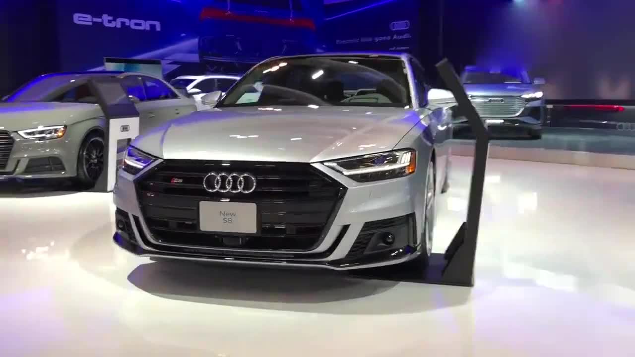 2020款奥迪S8LQuattro抢先实拍，近距离了解后，才知道有多霸气