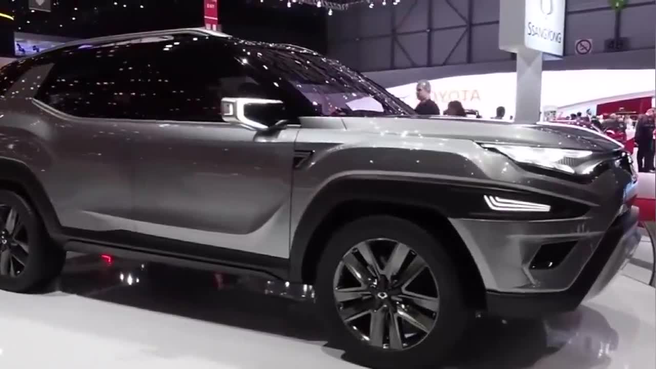 你听过双龙汽车么？实拍新款双龙SUV。你不看看么