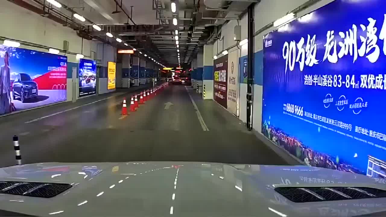 实拍：哈佛的智能刹车是为了安全？我感觉像是为了追尾