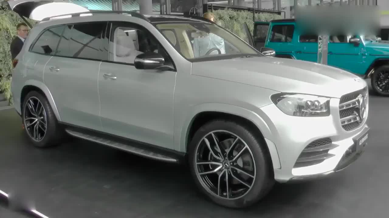 全新奔驰gls580登场外观内饰大升级