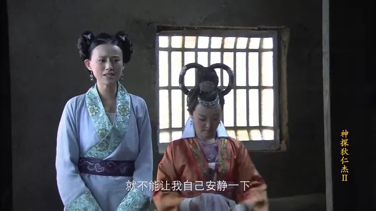 人都是感情动物需要温暖,如燕的行动感化了锦娘,她终于愿意回家