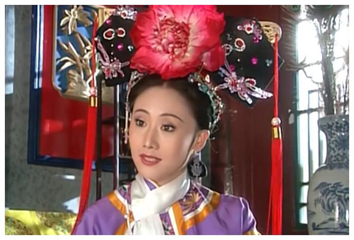 还珠格格:福晋说服令妃让紫薇进宫