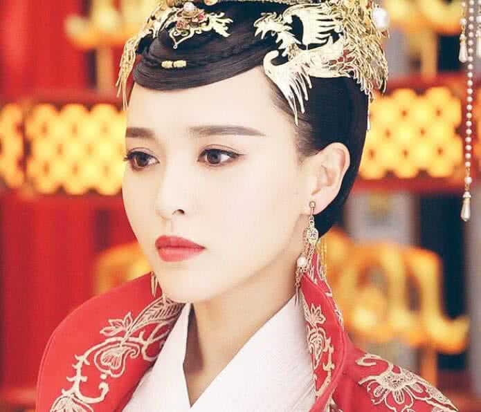 锦绣未央李常茹孕妇挺大肚子