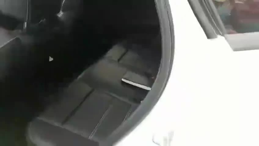 比亚迪e2空间怎么样？车主实拍值