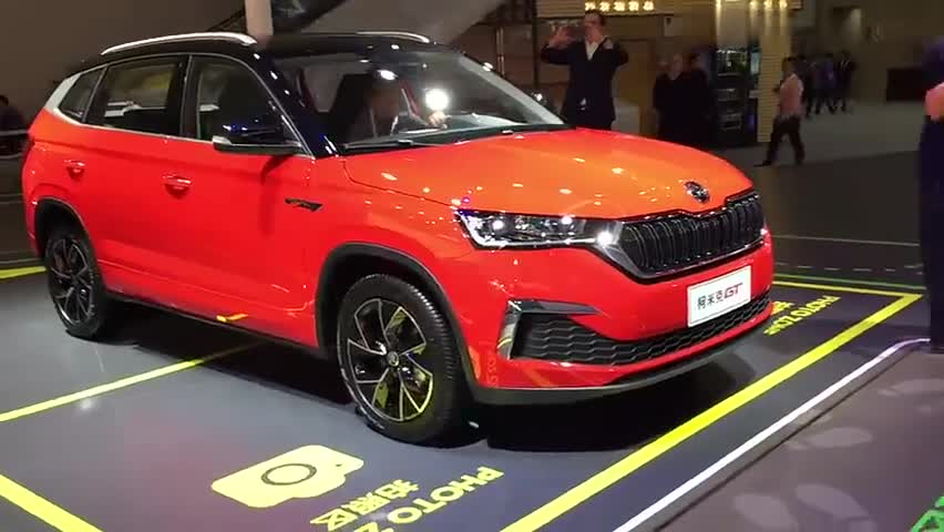 广州车展实拍斯柯达小型轿跑SUV柯米克GT