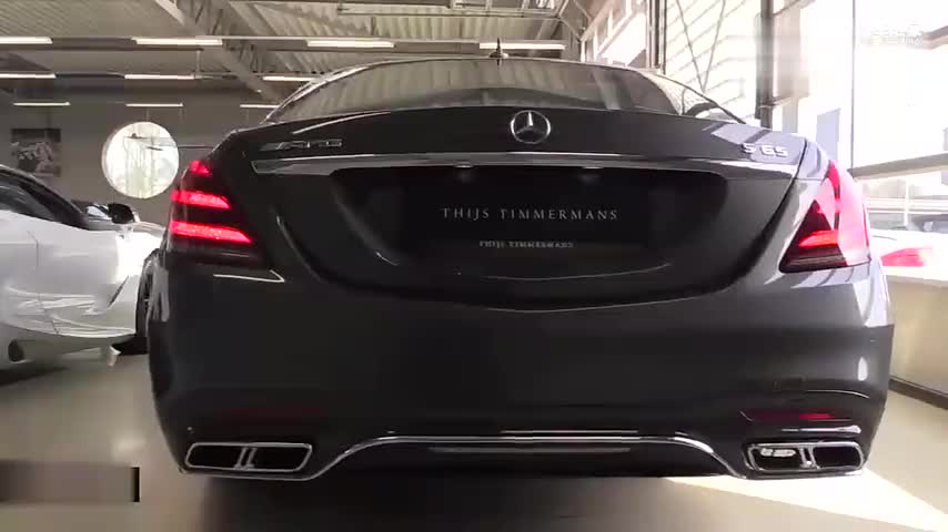 奔驰S65到店实拍，打开车门看到内饰才知道有多奢华