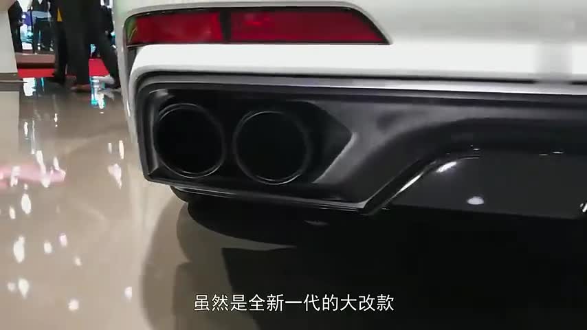 全新一代奥迪A6实拍，宝马5的日子不好过了，少了中庸！