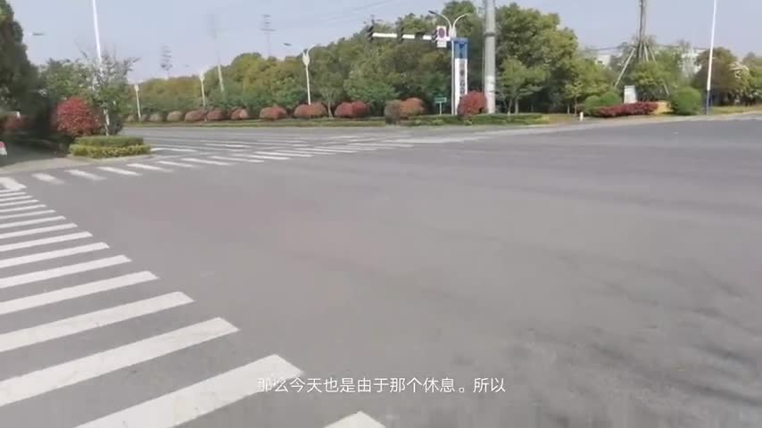 苏州俊智带你去常熟观致汽车看看、没有想到新车都是停在外面