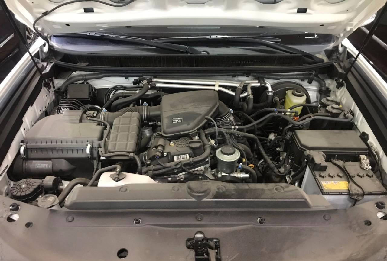 七人座设定 2020款丰田霸道2700实拍图 满足驾乘者全方位用车需求