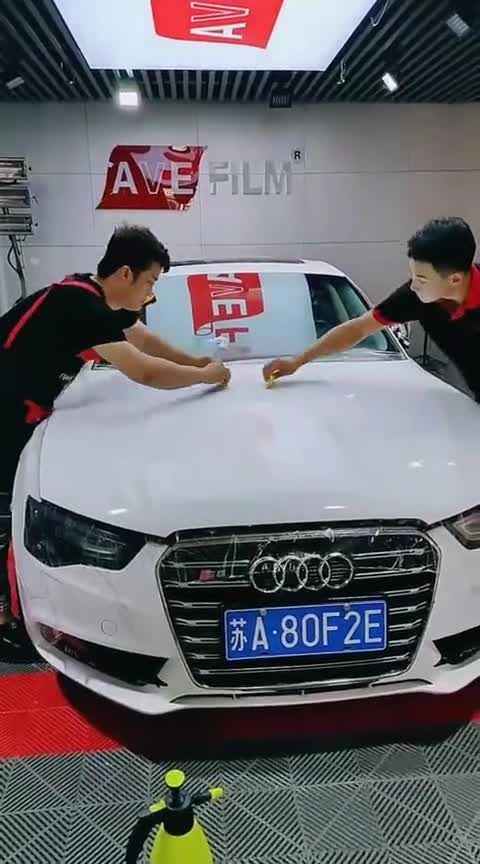 奥迪贴透明车衣膜