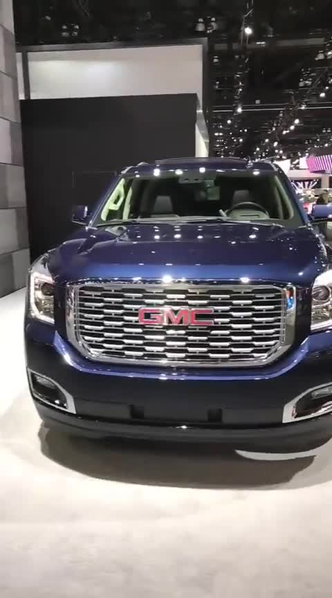 这哥们的块头这么大，停车费怕是