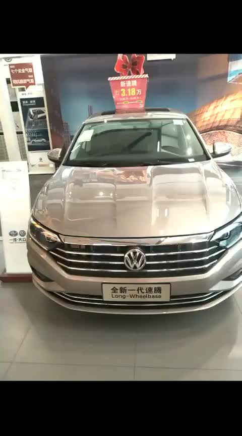 家乡人开的全新一代速腾全新一