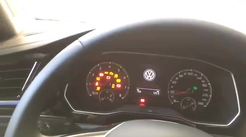 全新速腾激活运动仪表，小灯仪表