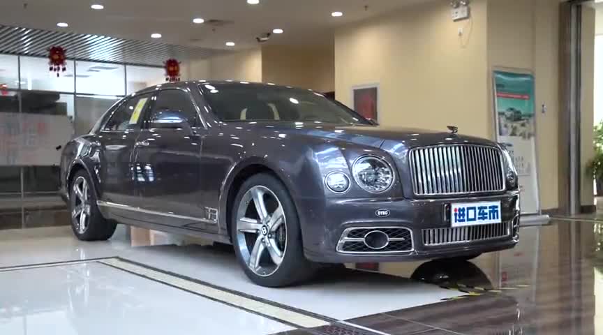 顶级四门商务轿车全新宾利慕尚豪华来袭