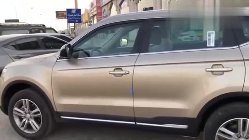 吉利帝豪X7的详细实拍