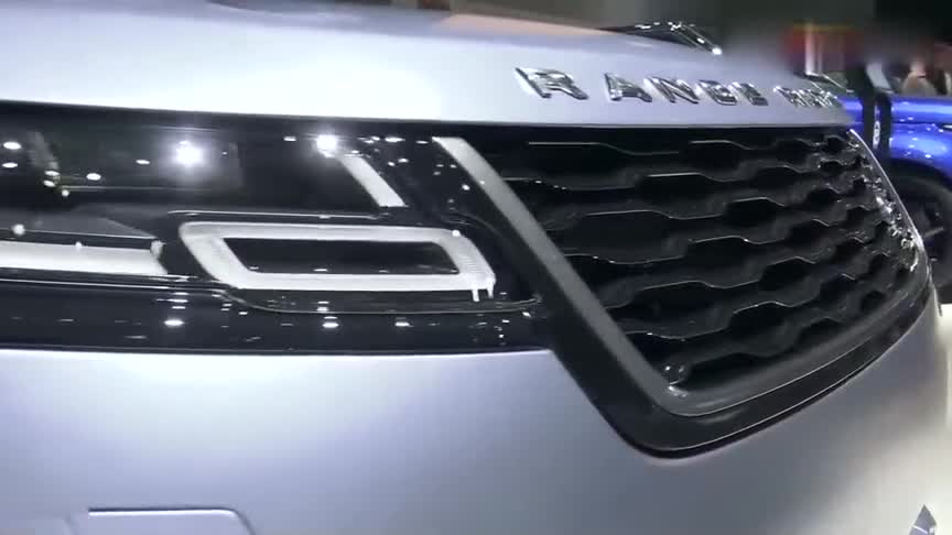 全新路虎星脉SV坐进车内了解完配置