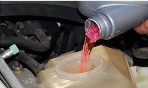保养汽车就是换机油？别不懂装懂，不知道你就亏大了
