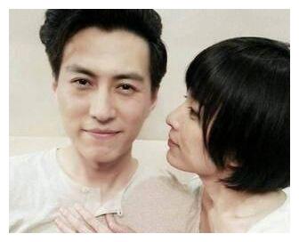 靳东颜值那么高,为何当年会娶二婚的李佳?看完终于知道了