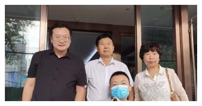 社会发现之姚策生母回应被指偷换孩子,网友:母爱不容质疑休闲区蓝鸢梦想 - Www.slyday.coM 社会发现之姚策生母回应被指偷换孩子,网友:母爱不容质疑休闲区蓝鸢梦想 - Www.slyday.coM