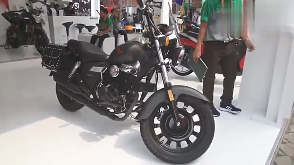 贝纳利旗下新车型Motobi200