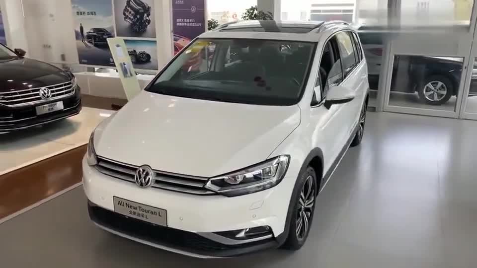 新款大众途安L全方位展示,看到第三排座椅那刻,买不买自己定