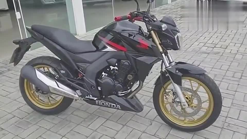 即将国内投产实拍本田CB250Twister，对标铃木GW250