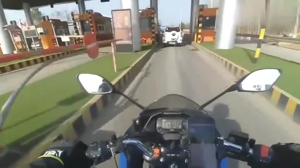 机车摩托：摩托车到底能不能上高速？实拍河南高速公路