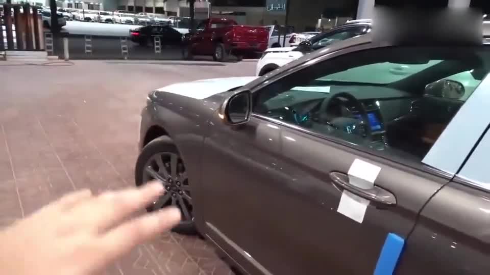 2021款福特金牛座详细实拍